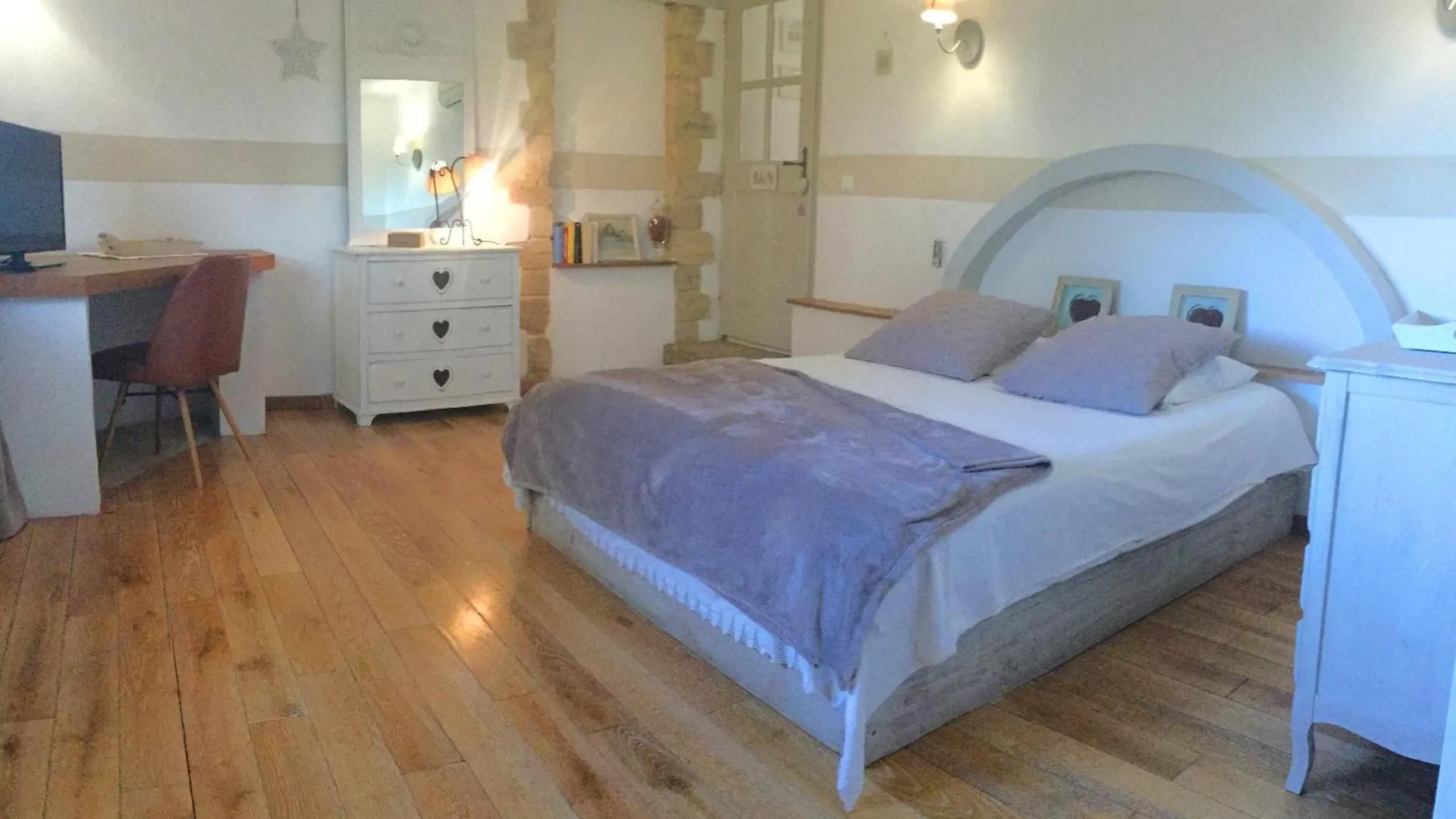 Charming Provencal Mas With Pool By Taillades, Close To Cavaillon In The Luberon, Sleeps 6. Les Taillades Σπίτι διακοπών